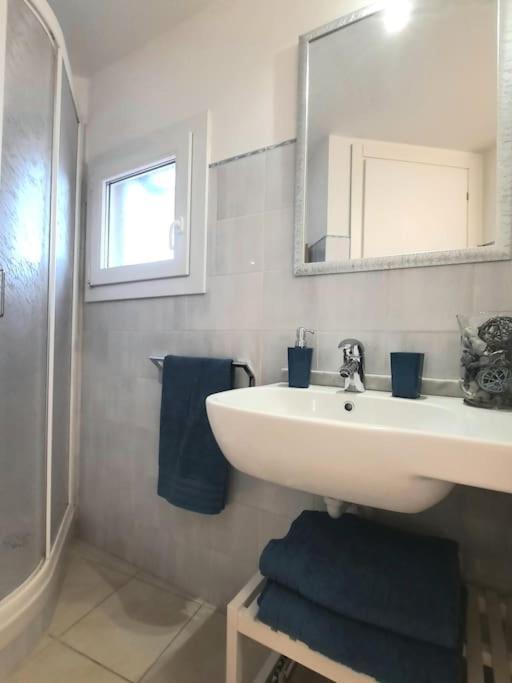 Apartamento La Terrazza Sul Golfo Dei Poeti Con Vista Mare Pitelli Exterior foto